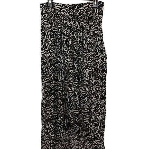 ba&sh Black and Cream Asymmetrical Midi Skirt - Picture 2 of 9